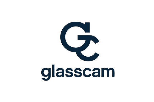 создай логотип для компаии glasscam состоящий из двух букы "g" и "c"